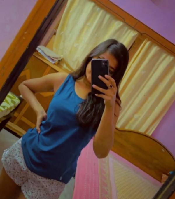 🌹 I'M Real Slim Cam Girl. 🌹   (24 Hour Any time available )