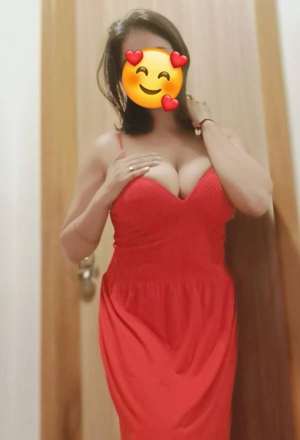 අලුත් Girsල ඉන්න  Boralesgamuwa සුපිරි LuxurySPA එක | බොරලැස්ගමුව